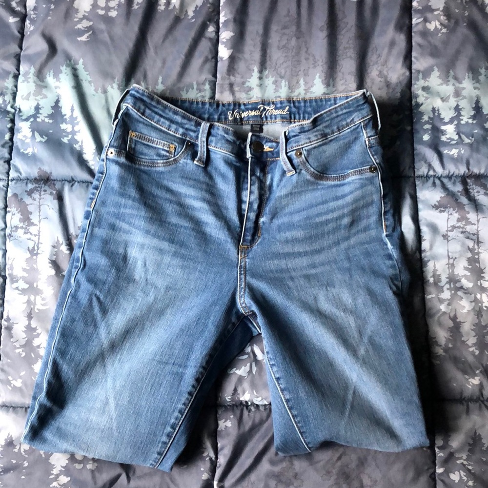 Universal thread high rise skinny jeans